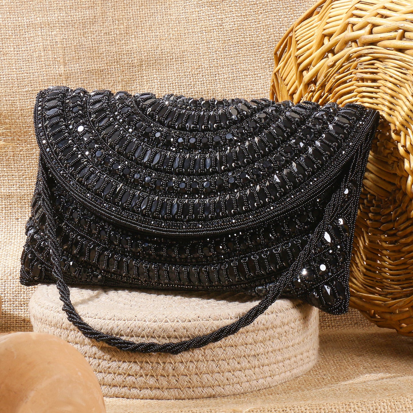 QANISHA  RUHANI – Luxury Hand-Zari Embroidered Bridal Clutch with Dual Carrying Options