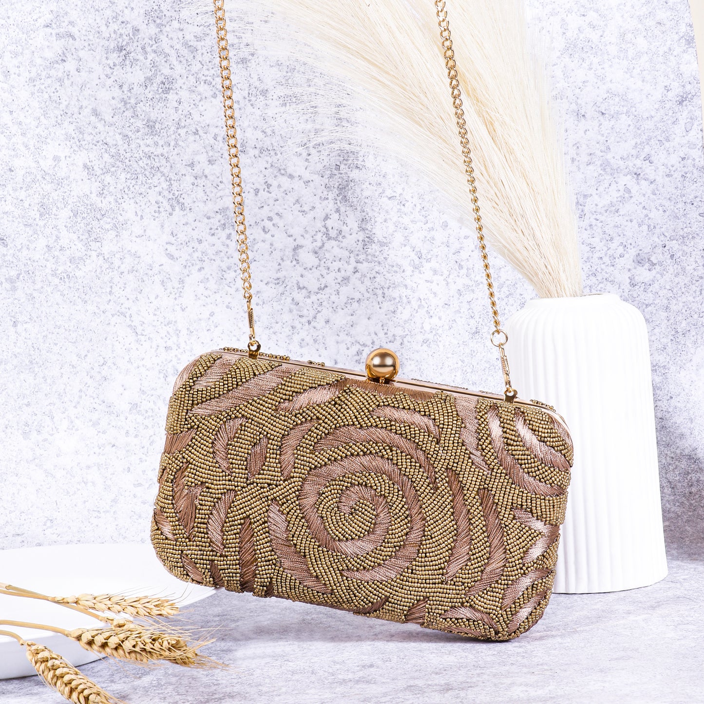 Qanisha Zuri - Handcrafted Elegance in Every Thread